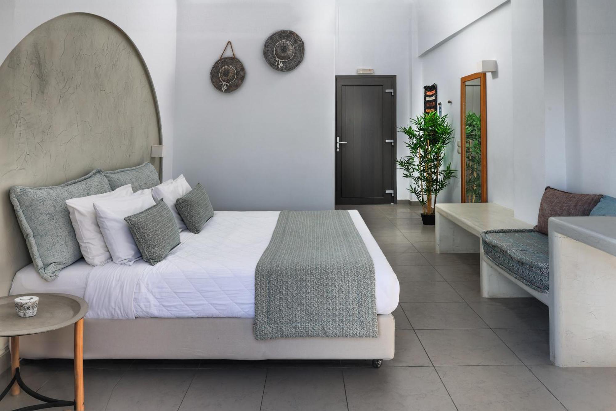 Amity Suites - Adults Only Фіра Екстер'єр фото